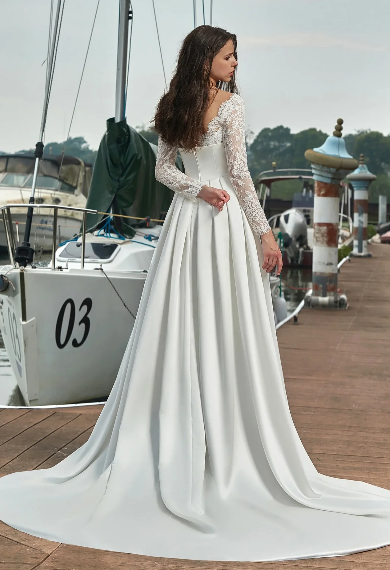BOE Private Label Talia — back